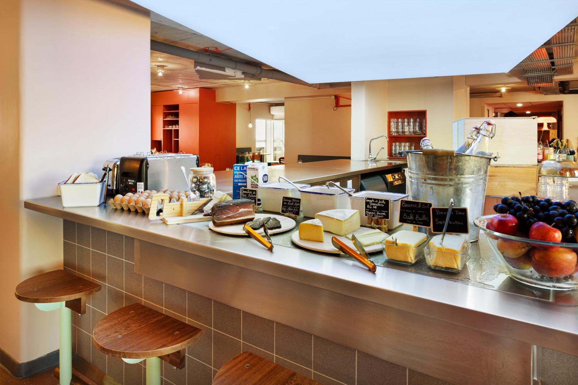 Greet Hotel Nice Aeroport Promenade Des Anglais Bagian luar foto