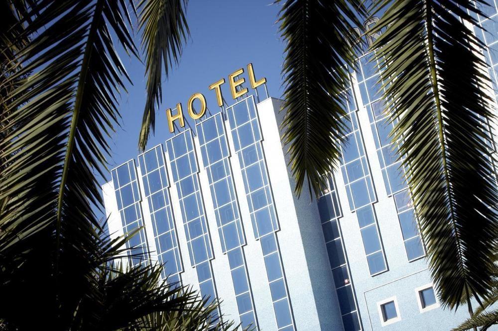 Greet Hotel Nice Aeroport Promenade Des Anglais Bagian luar foto